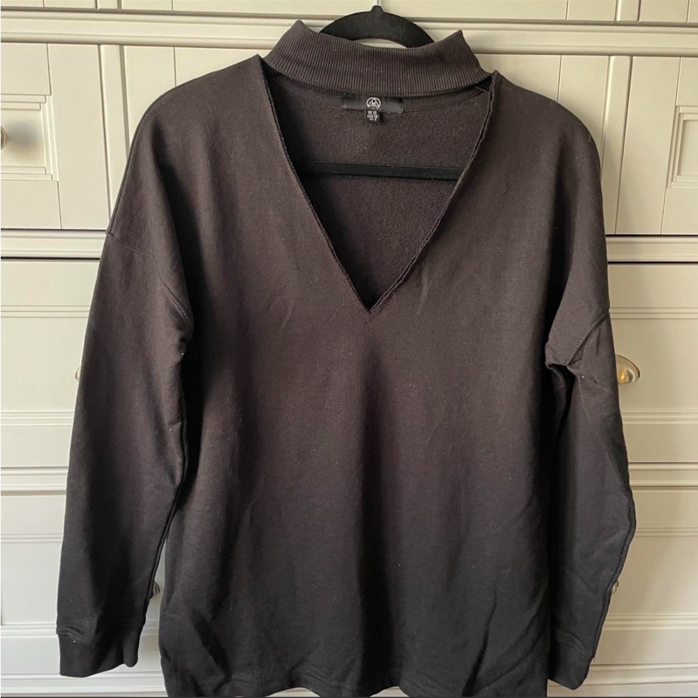 Missguided Black V-Neck Sweater